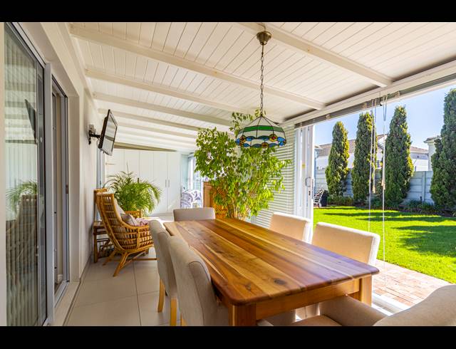 4 BEDROOM FREESTANDING FOR SALE IN SUNNINGDALE